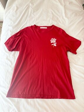 Altar’d State Red Rose Graphic T-Shirt Size XS